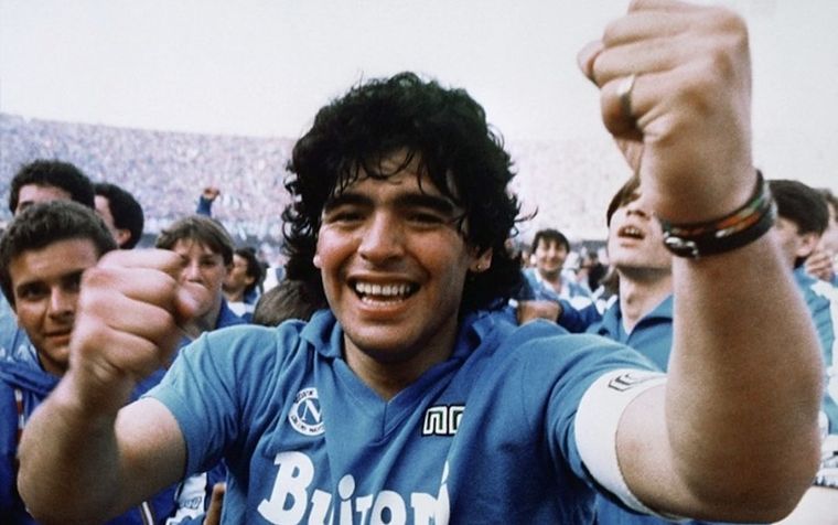 Napoli, uno de los clubes más efusivos en su amor por Diego. Foto: Ski Sport