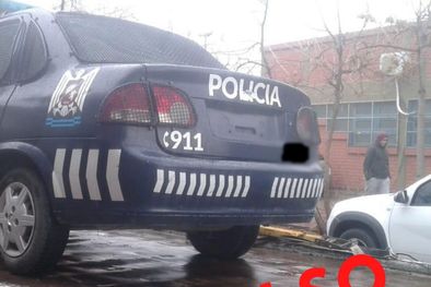 MDZol | Aclaración La foto muestra a un patrullero que pertenece a la Policía de Mendoza.