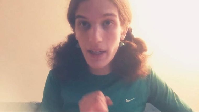 Robin Westman en una captura de pantalla de un video publicado en redes sociales.
