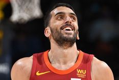 Campazzo sonríe por la decisión de los Denver Nuggets.