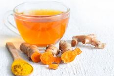 El té de cúrcuma tiene un potente efecto relajante Foto: Shutterstock