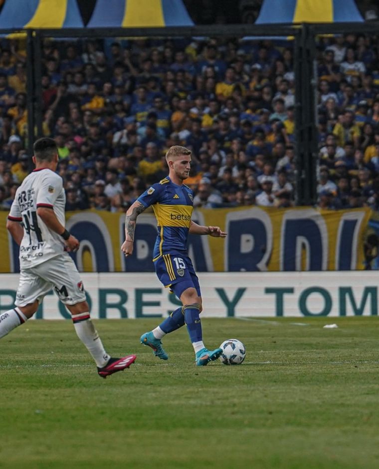 El defensor tiene contrato hasta diciembre del 2024. Foto: Instagram @nicoovalentini