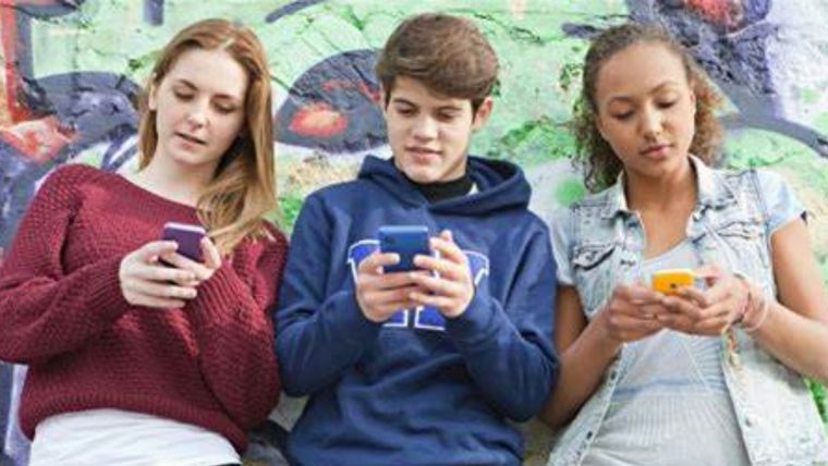 Se prohibió el uso de celulares en todas escuelas de una región de Estados Unidos. Foto: Archivo MDZ