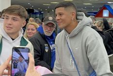 Rojo arribó cerca de las 19.30 a Argentina. Rojo arribó cerca de las 19.30 a Argentina.