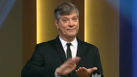 Mario Pergolini conduce Otro día perdido por Eltrece. Mario Pergolini conduce Otro día perdido por Eltrece.