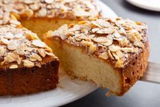Este postre de almendra es ideal para tu merienda Foto: Shutterstock