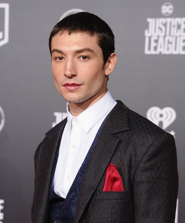 Foto: https://www.esquire.com/entertainment/movies/a39661626/ezra-miller-arrest-the-flash-dc/