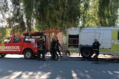 En el incendio trabajaron Bomberos Voluntarios de Godoy Cruz y del Cuartel Central. En el incendio trabajaron Bomberos Voluntarios de Godoy Cruz y del Cuartel Central.