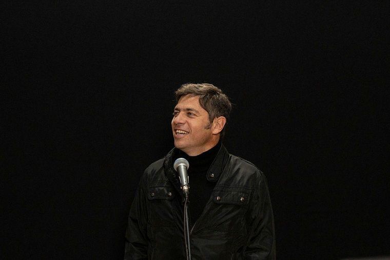 El gobernador de Buenos Aires, Axel Kicillof, volvió a exigirle un contacto formal a Javier Milei.