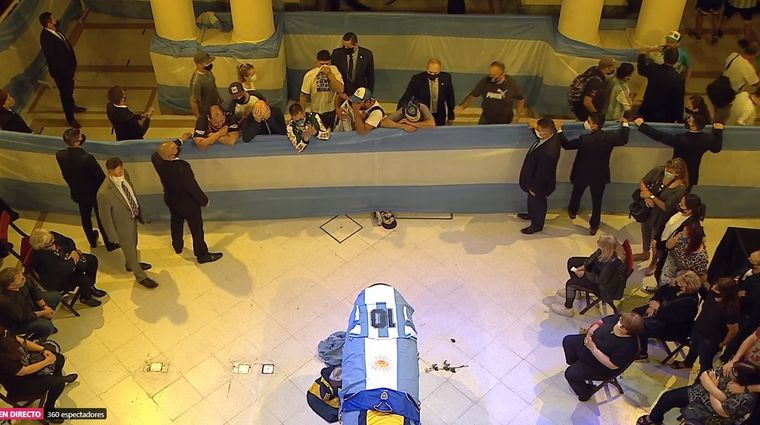 El día del AD10S a Diego Maradona en Casa Rosada. El día del AD10S a Diego Maradona en Casa Rosada.