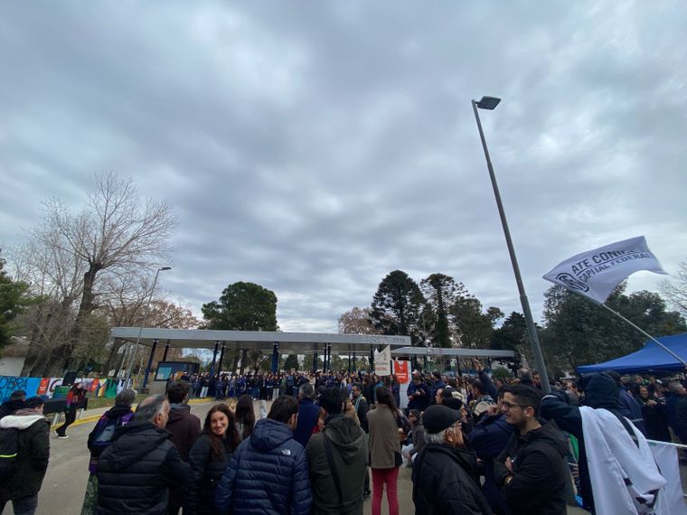 Al menos cuatro detenidos en la movilización organizada por el INTI e INTA.