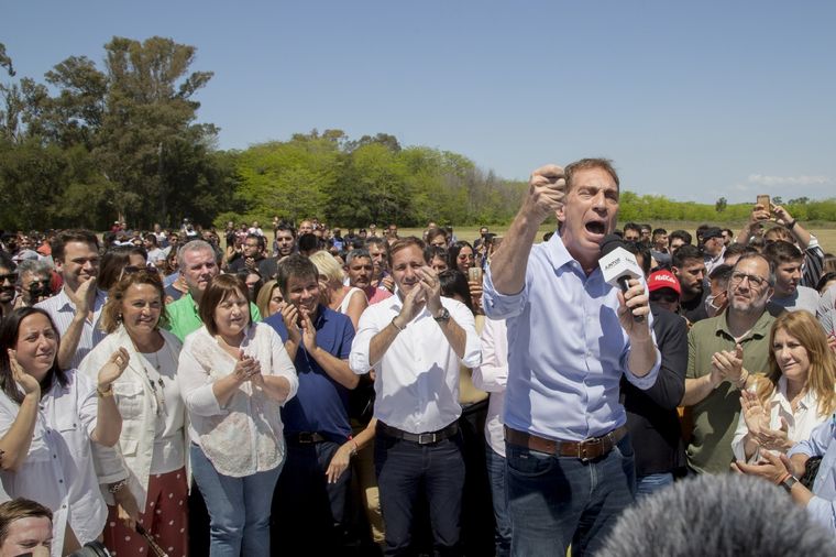 Santilli rechazó los niveles de agresividad en la interna de JxC y apuntó a Bullrich por su campaña subida de tono. Foto: Telam