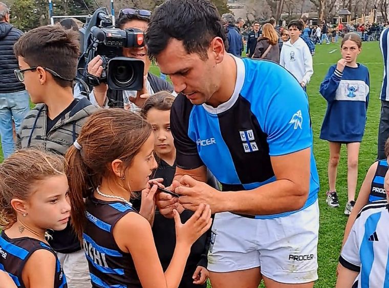 Matías Moroni regresó al rugby argentino en la derrota de CUBA a manos de SIC por 38 a 34.&nbsp; &nbsp;
