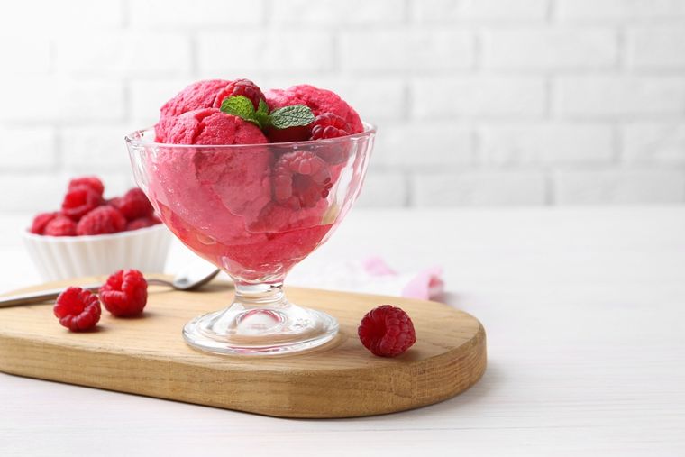 Estea receta de helado no solo es sabrosa, también aporta vitaminas y compuestos beneficiosos para la salud. Estea receta de helado no solo es sabrosa, también aporta vitaminas y compuestos beneficiosos para la salud.