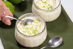 Receta de mousse de limón casera, lista en solo 5 pasos, fresca y deliciosa