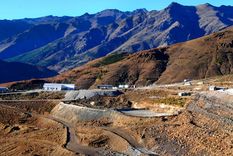 a mediados de enero empezaran a buscar oro en rio negro