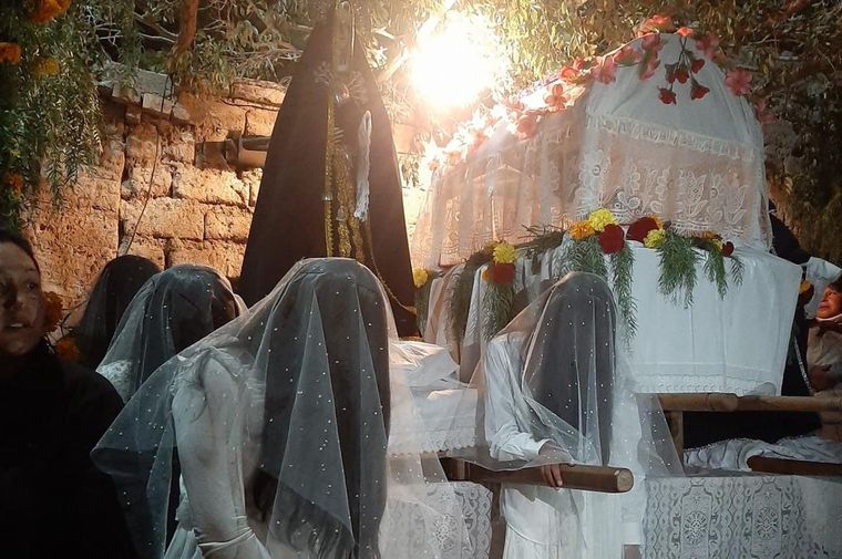 En el norte jujeño, mujeres de comunidades andinas protagonizan un ritual centenario en Viernes Santo. Fotos: Turismo Jujuy / Cadena 3