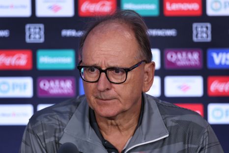 El DT del Auckland City quedó maravillado con Boca. Foto: EFE El DT del Auckland City quedó maravillado con Boca. Foto: EFE