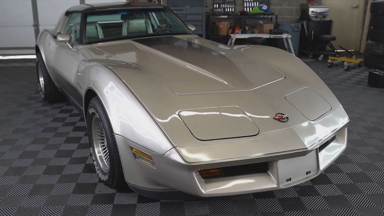 Chevrolet Corvette 1982
