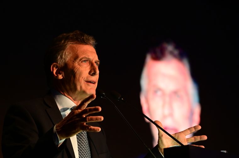 El expresidente reapareció en público en medio de la interna del PRO. Foto: Fundación Libertad