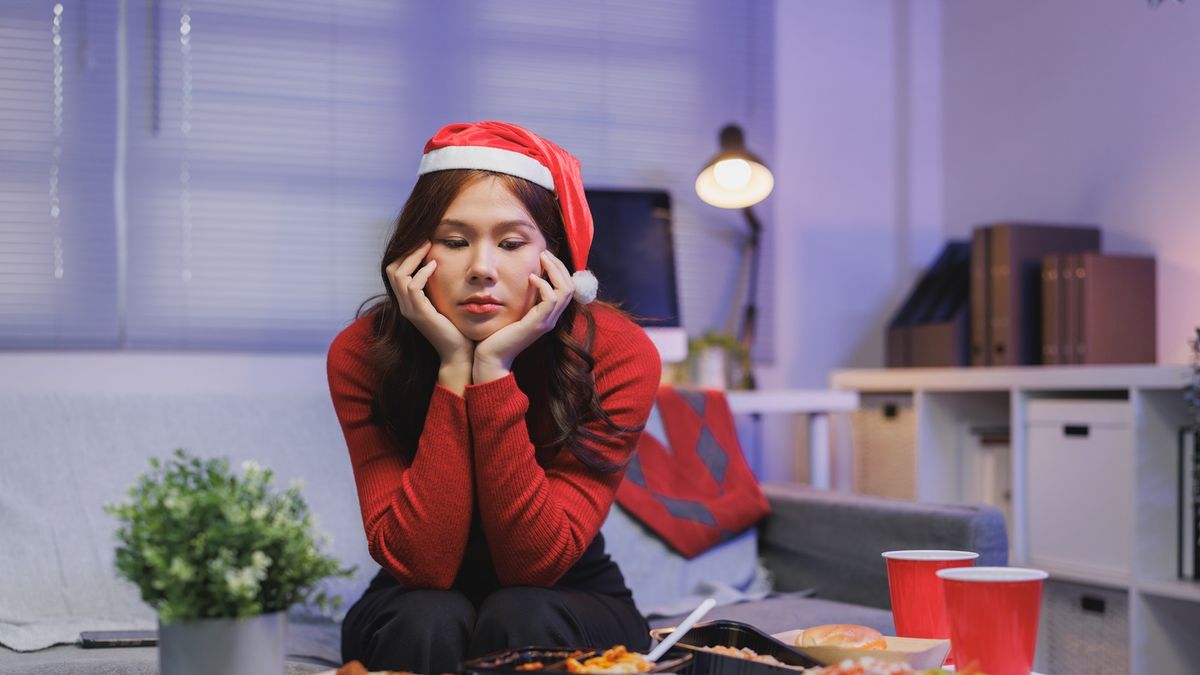 Soledad en las fiestas: cómo enfrentar la presión social y encontrar el equilibrio