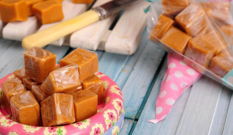 Caramelos de dulce de leche caseros: receta cremosa y muy dulce.