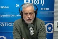 Según Intrusos, el comunicador no seguirá en la radio. Foto: captura de video YouTube / Radio 10.&nbsp;