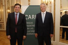 Fernando de Santibañes y Mathias Cormann Foto: CARI