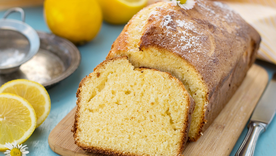 Explosiva receta de budín de limón sin harina ni azúcar para tus días fit. Explosiva receta de budín de limón sin harina ni azúcar para tus días fit.