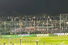 El reclamo original de los hinchas neutrales de San Lorenzo en su visita a San Martín de San Juan. Foto: TyC Sports El reclamo original de los hinchas neutrales de San Lorenzo en su visita a San Martín de San Juan. Foto: TyC Sports