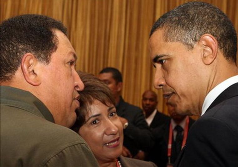 Chavez y Obama, ambos ausentes en la cumbre. Foto: EFE