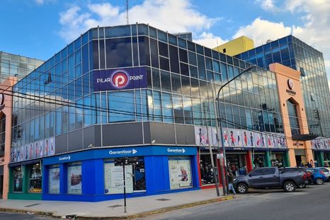 El trágico hecho ocurrió en el centro comercial Pilar Point