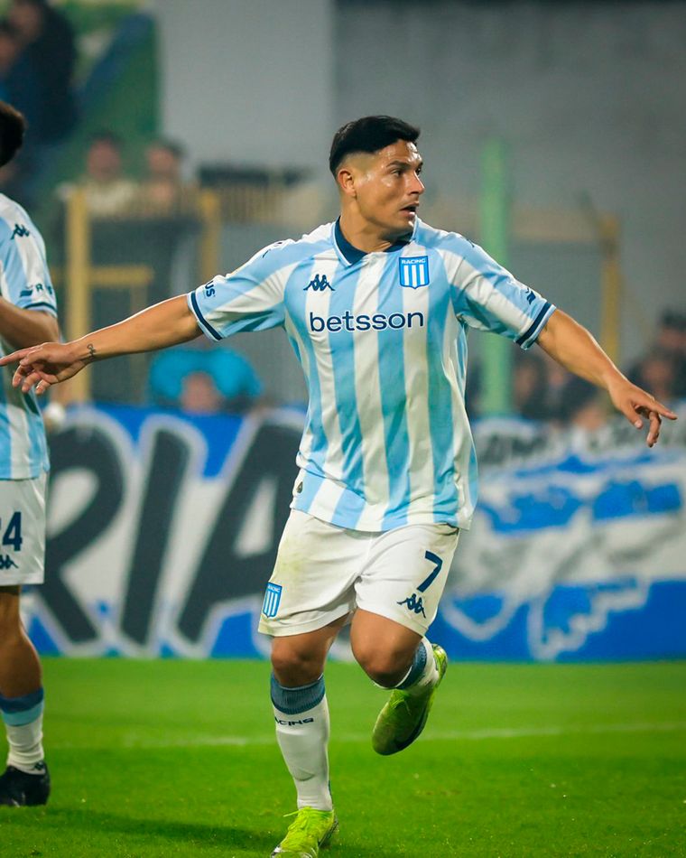 Maximiliano Salas ejecutó la cláusula y será nuevo jugador de River.