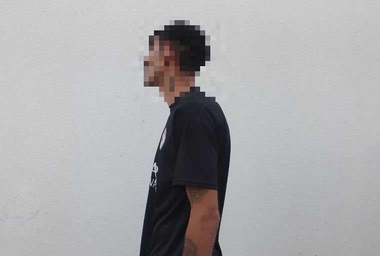 El sujeto detenido por el robo al supermercado céntrico.&nbsp;