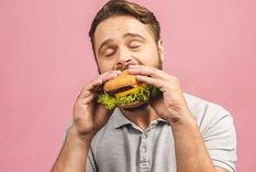 Por qué el cerebro es adicto a la comida ultraprocesada (y qué funciones puede alterar)