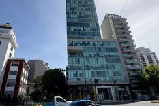 El hecho ocurrió en la avenida del Libertador, casi esquina Quesada, frente a la sede Belgrano de la Escuela ORT. El hecho ocurrió en la avenida del Libertador, casi esquina Quesada, frente a la sede Belgrano de la Escuela ORT.