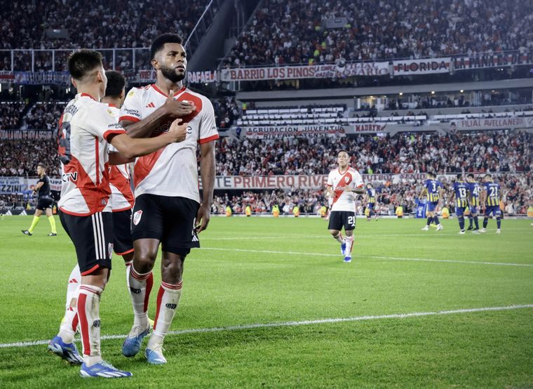 Borja fue la gran figura de River. Foto: FotoBaires