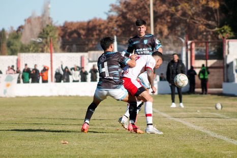Gutiérrez venció a Huracán en Las Heras. Gutiérrez venció a Huracán en Las Heras.