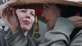 Olivia Colman y Dakota Johnson protagonizan esta historia en Netflix. Foto: Archivo Olivia Colman y Dakota Johnson protagonizan esta historia en Netflix. Foto: Archivo