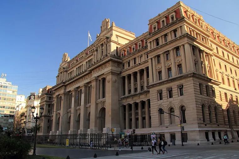 Se investiga la manipulación de sobres con declaraciones juradas de jueces en el Consejo de la Magistratura. Foto: MDZ