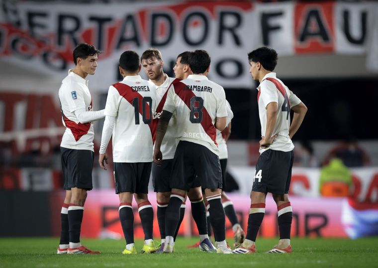 Las redes estallaron tras la derrota de River ante Barracas.