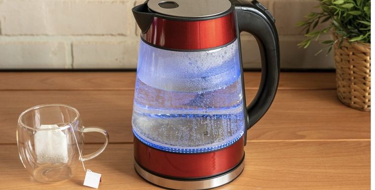 Alarga la vida útil de tu pava eléctrica usando limón Foto: Shutterstock