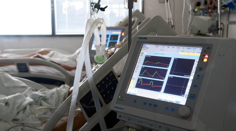 La pandemia no terminó. Aunque el eje esté puesto ahora en las elecciones, la prioridad debería ser otra. Foto: Télam