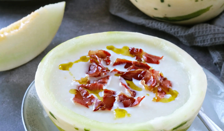 La receta puede adaptarse fácilmente usando otros embutidos si no se dispone de jamón.