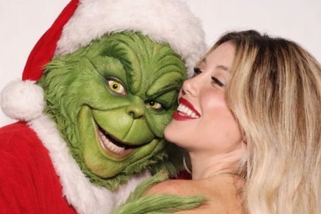 La mediática sorprendió con cena de lujo y regalos a la altura. Créditos: Instagram La mediática sorprendió con cena de lujo y regalos a la altura. Créditos: Instagram