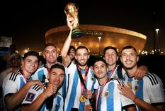 La foto de los siete riverplatenses campeones en Qatar. La foto de los siete riverplatenses campeones en Qatar.