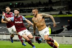 manu lanzini arruino el debut de bale con el ¿mejor gol del ano?