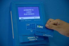 ¿adios a la sube? el gobierno quiere que el transporte se pague con cualquier tarjeta