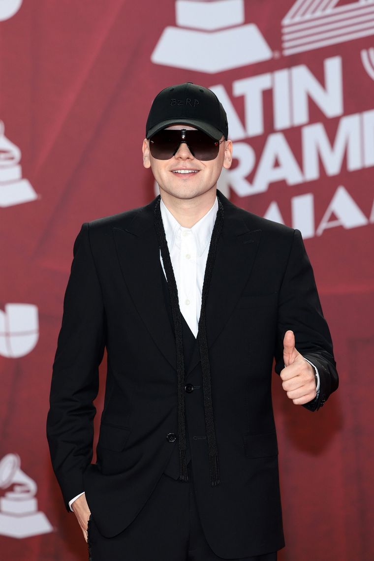 Bizarrap fue uno de los ganadores de la noche. Foto: EFE