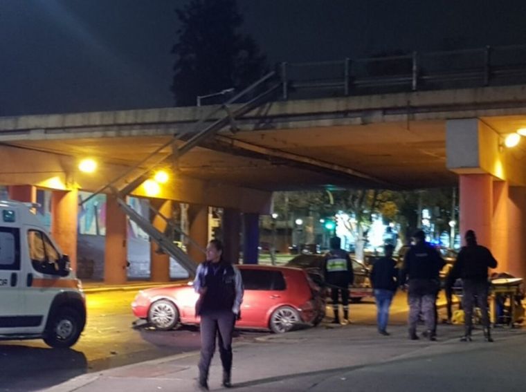 El auto quedó destruido Foto: Gentileza Minuto Ya